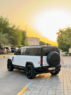 Used Land Rover Defender in Abu Dhabi