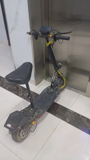 سكوتر كهربائي للبيع