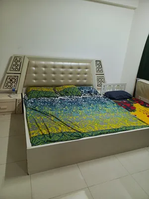 URGENT – USED FURNITURE FOR SALE I am leaving the country and need to sell my used furniture urgent