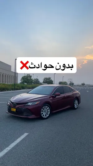 تويوتا كامري بدون حوادث للبيع