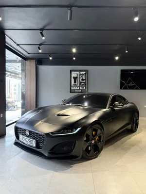 Jaguar F Type 2023 وارد شركة تحت كفالة عداد قليل