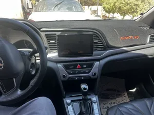 Used Hyundai Avante in Mafraq
