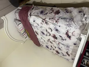 غرفة نوم مستعملة - سريرين ودولاب 4 ضلف مع ملحقات