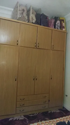 خزانة ملابس
