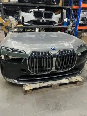 يتوفر لدينا قطع غيار سيارات رانج روفر وديفندر ومرسيدس و BMW