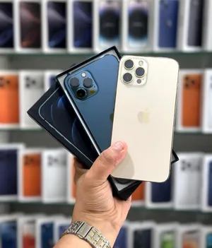 عرض خاص : iPhone 12 pro max 512GB هاتف نظيف جدا بحالة الوكالة بدون اي شموخ و أو مشاكل مع ملحقات