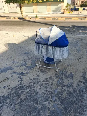 تخت بيبي بحالة الوكالة