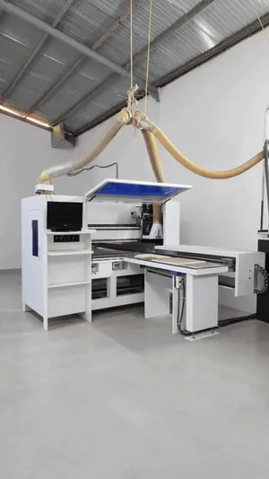 للبيع ماكينة CNC تخريم ست جهات ZM6X12 – مستعملة