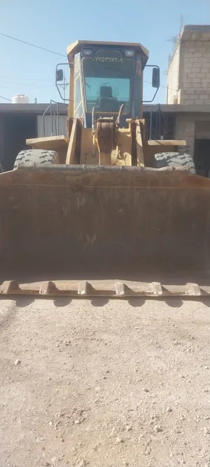 لودر مستعمل من سنة 1986 بحالة جيدة للبيع