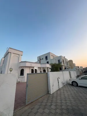 منزل للبيع في الموالح بسعر الارض