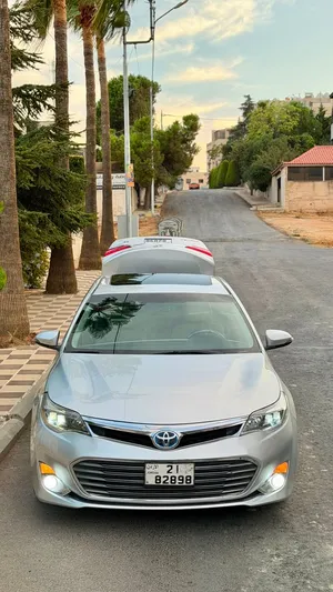 تويوتا افالون بحاله الوكاله فل كامل بطاريه هايبرد فحص