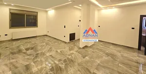 دير غبار شقه فارغه للإيجار مساحة 150 متر طابق اول شبه جديدة