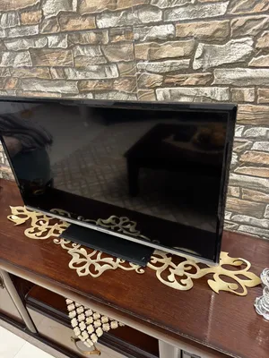 شاشة Panasonic 32inch