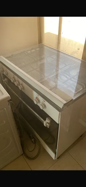 اجهزه كربائيه للمطبخ نظيفة جدا