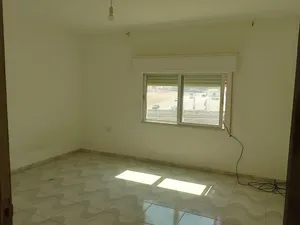 شقة للإيجار في ضاحية الامير حسن