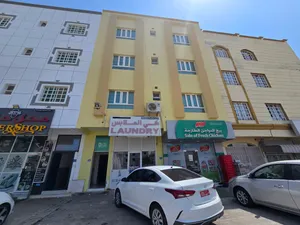 شقه للايجار الموالح الشماليه قريب مسجد الجيطالي قريب الموج /Apartment for rent in Al Mawaleh North
