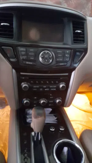 Used Nissan Pathfinder in Al Batinah