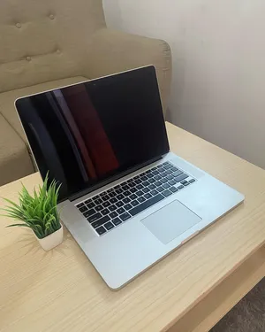 عرض 2026 المميز  Apple MacBook Pro A1398 cor i7 Performance قوي + تصميم أنيق Original