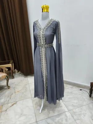 قفطان رصاصي مستعمل للبيع