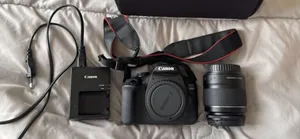 Canon EOS 2000D