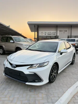 Toyota Camry GLE Hybrid GCC Specs – Model 2022 87000km
