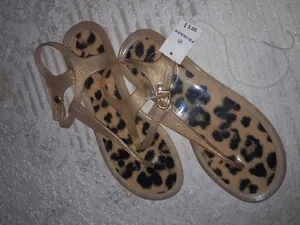 أحذية جميلة وانيقة