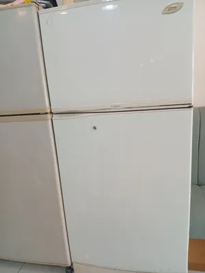 Toshiba refrigerator is in excellent condition big refrigerator refrigerator