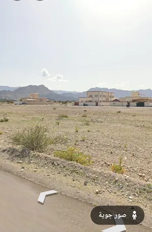 ارض سكنيه العامرات جحلوت الأولى كورنر جاهزة للبناء