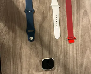 Apple watch series 8 Gps AND Cellular. 100% original maximum battery Silver/white color. Open offer
