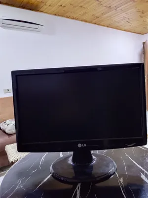 شاشة كمبيوتر