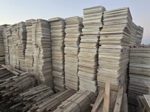 عازل حراري للاسطح وكذلك يستخدم للأماكن النازلة الداون سلاب