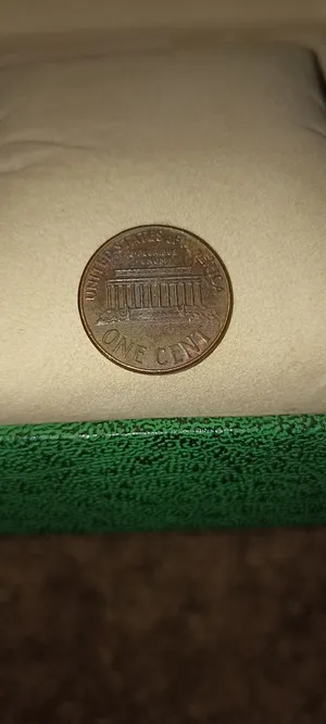 عملات أمريكية للبيع بأعلى سعر