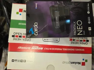 للبيع خوذة إيطاليه نوع نولان إيطاليه أصليه Nolan جديدة لم تستعمل من قبل معها cardo neo شبة جديد
