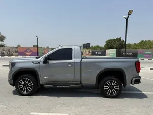 Used GMC Sierra in Ajman
