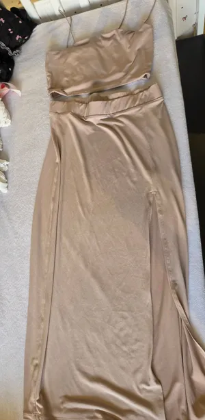 قطع جديد ومستعمل القياس xs.s.m