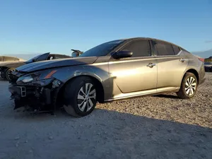 تم الوصول 2022 NISSAN ALTIMA S ارباق وكالة وارد اوراق جمارك البيع بالحادث