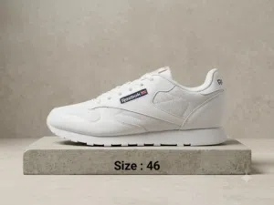 حذاء Reebok رجالي رياضي لون ابيض كلاسيكي قياس 46 ضبان اضافي طبي مرونه في الحركه نعل ربر مرن للحركه