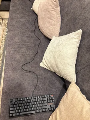 Redragon keyboard barely usedكيبورد ريدراجون