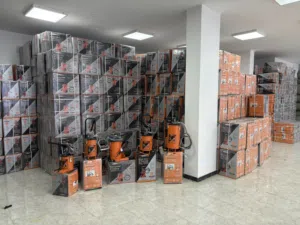 مشاحم هنديه وصينيه بى احجامها من 1كيلو الى 20كيلو