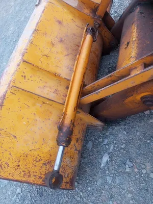 مطلوب قطع غيار جي سي بي