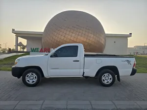 Used Toyota Tacoma in Al Batinah
