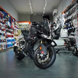 BMW S 1000 Model 2025, GCC specs