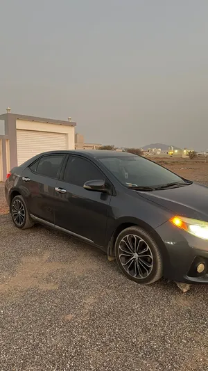 كورولا 2015 للبيع