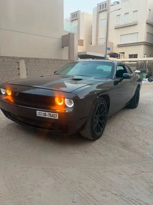 Used Dodge Challenger in Kuwait City