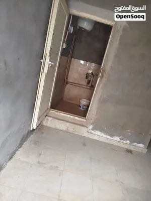 90 m2 2 Bedrooms Townhouse for Rent in Tripoli Ghut Shaal