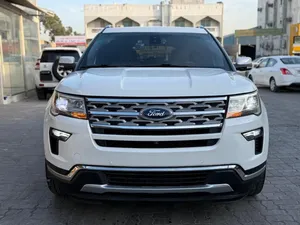 Used Ford Explorer in Sharjah