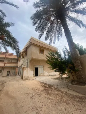 1400 m2 More than 6 bedrooms Townhouse for Sale in Misrata Al-Ramla