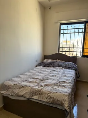 سريرين للبيع بحالة ممتازة — فرصة مميزة!