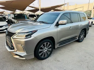 Used Lexus LX in Sharjah