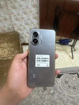 ZTE Axon Series 32 GB in Northern Governorate